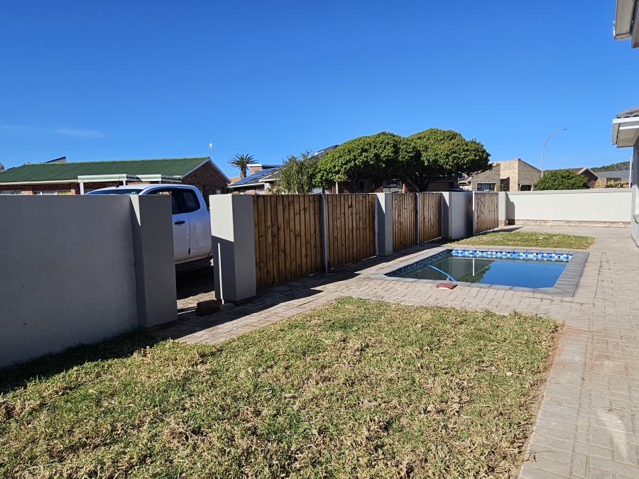 3 Bedroom Property for Sale in Kabeljauws Eastern Cape